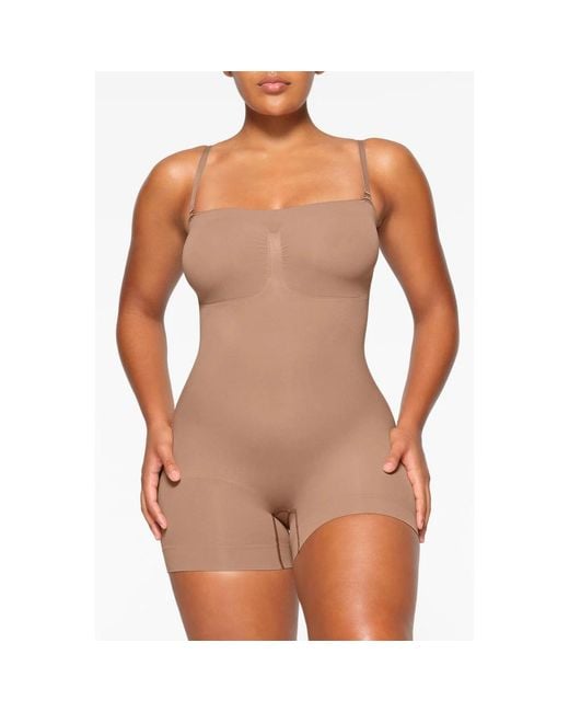 Shapewear Skims de color Brown