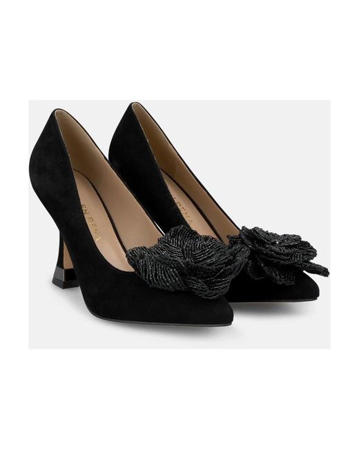 Alma En Pena. Black Pumps
