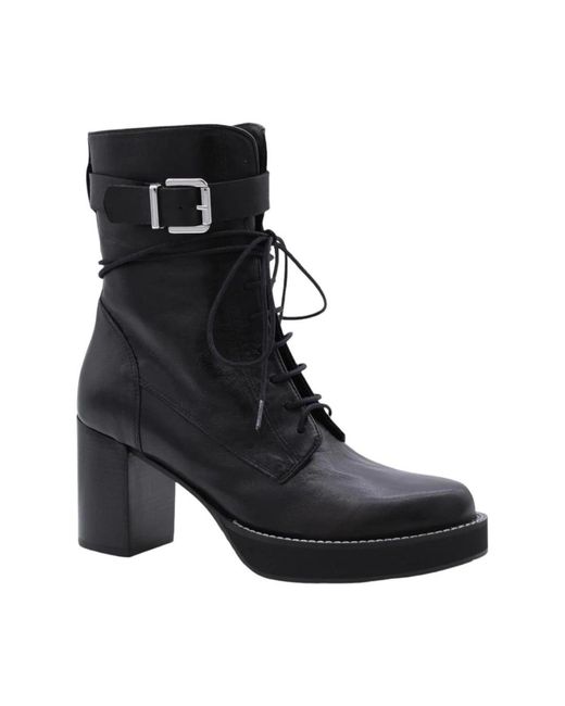 Zinda Black Heeled Boots