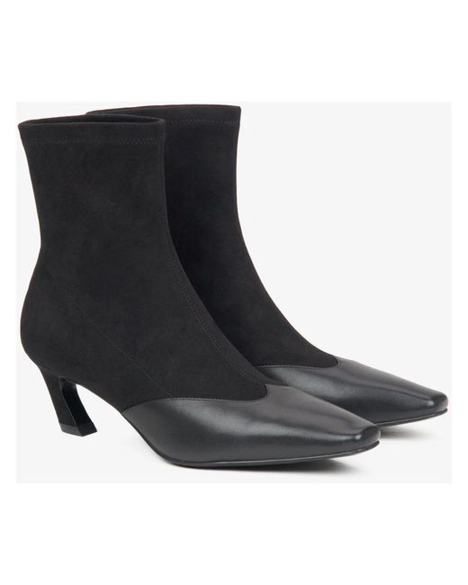 ESTRO Black Heeled Boots