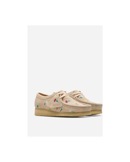 Clarks Wallabee Embroidered in Natural für Herren