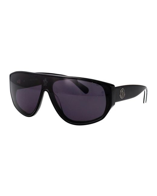 Sunglasses di Moncler in Blue