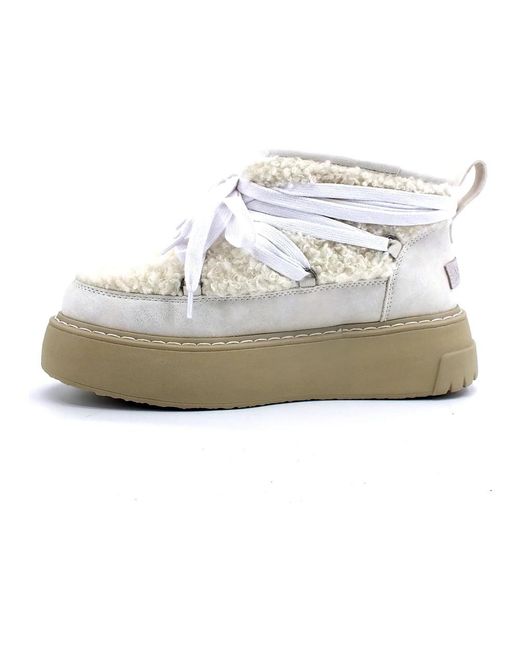 Colors Of California White Winter Boots