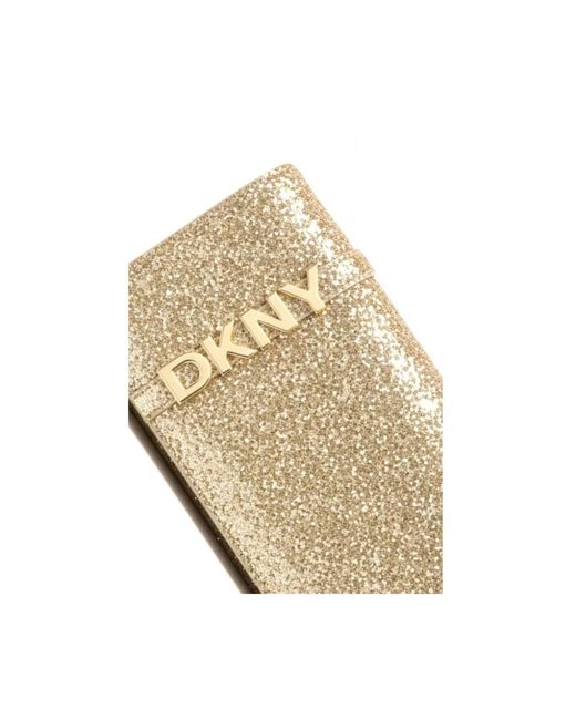 Clutches DKNY de color Natural