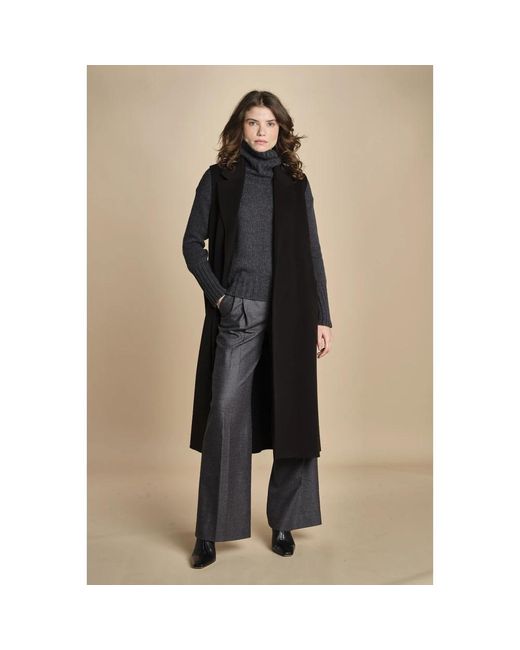 Vests IVY & OAK en coloris Black