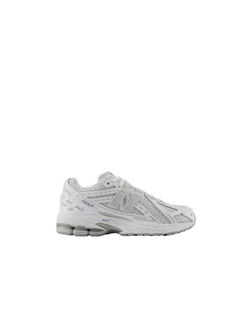 New Balance Witte Mesh Sneakers Met Abzorb Demping in het Gray voor heren