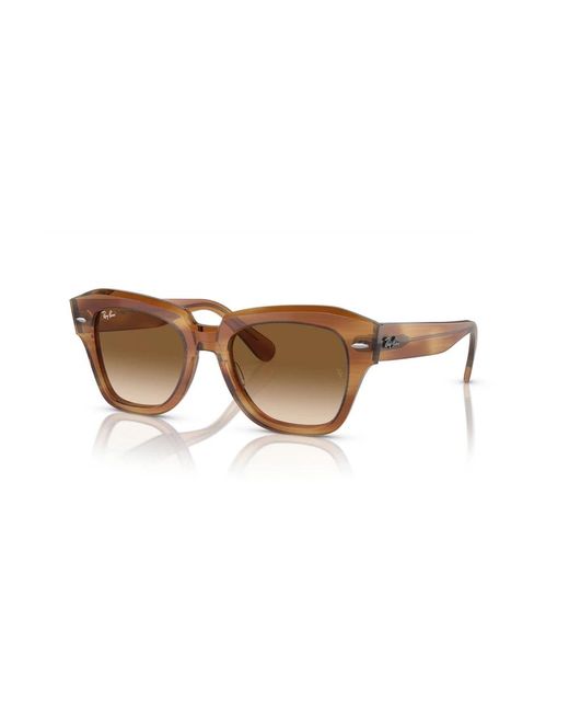 Ray-Ban Moderne Zonnebril Model 2186 in het Brown