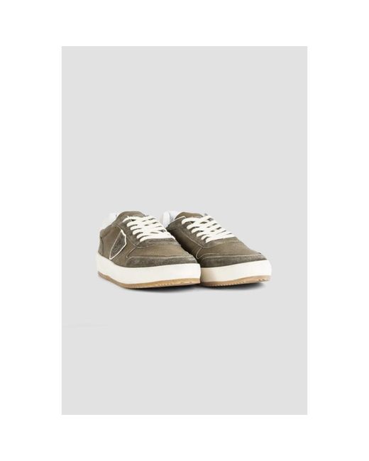 Sneakers di Philippe Model in Green da Uomo