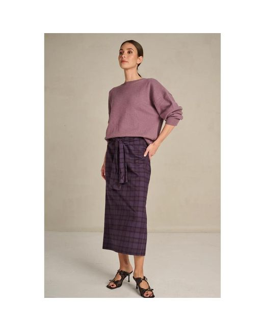 Midi Skirts March23 de color Purple