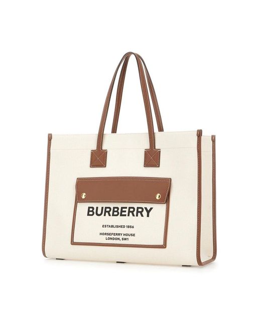 Tote Bags Burberry de color White