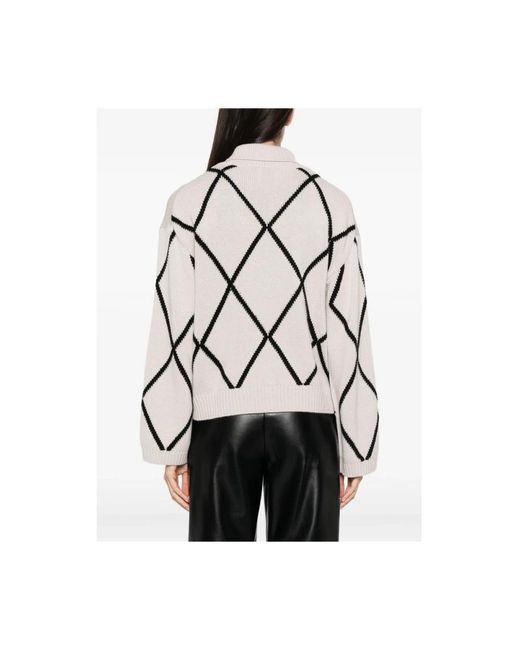 Allude Natural Turtlenecks
