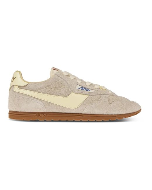 Sneakers di Autry in White