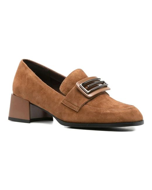 Linda Baumann Brown Pumps