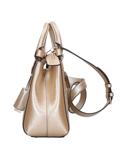 Handbags di Guess in Natural