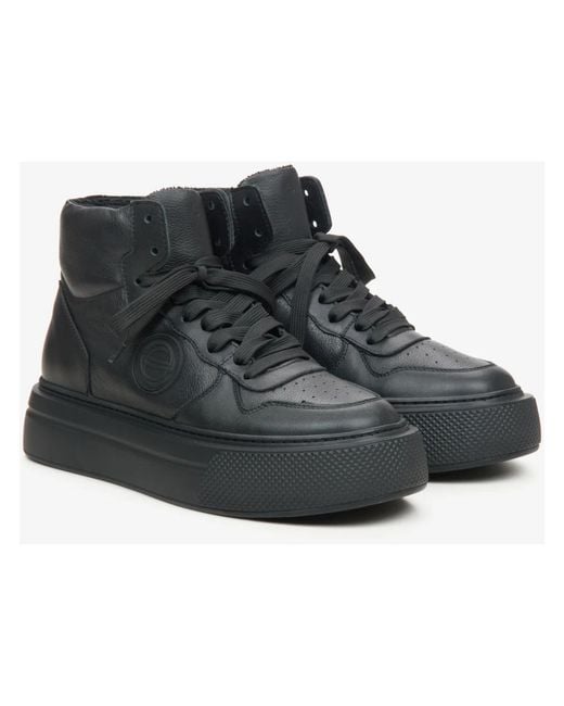 ESTRO Black Sneakers