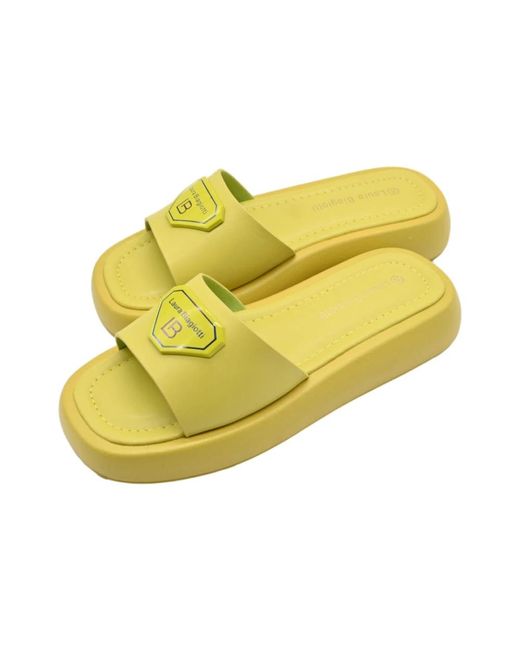 Shoes > flip flops & sliders > sliders Laura Biagiotti en coloris Yellow