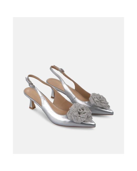 Alma En Pena. White Blumenkätzchen schuhe