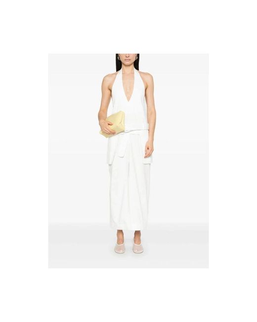 Low Classic White Weiße kleid mit gürtel und frontschlitz