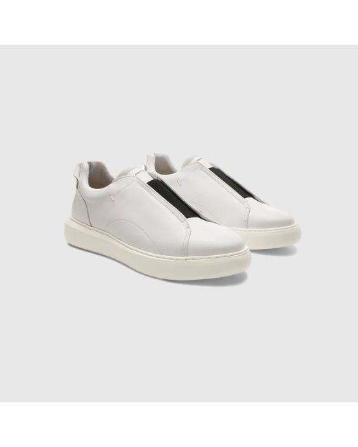 Ambitious Eclipse slip-on sneaker in White für Herren