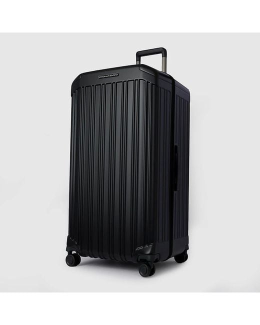 Large Suitcases di Piquadro in Black