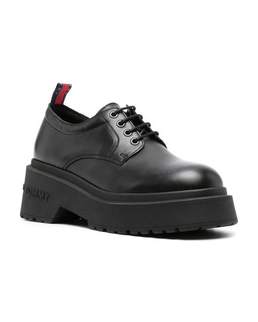 Laced Shoes di Tommy Hilfiger in Black