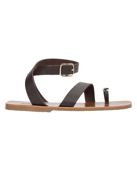 ESTRO Brown Flat Sandals