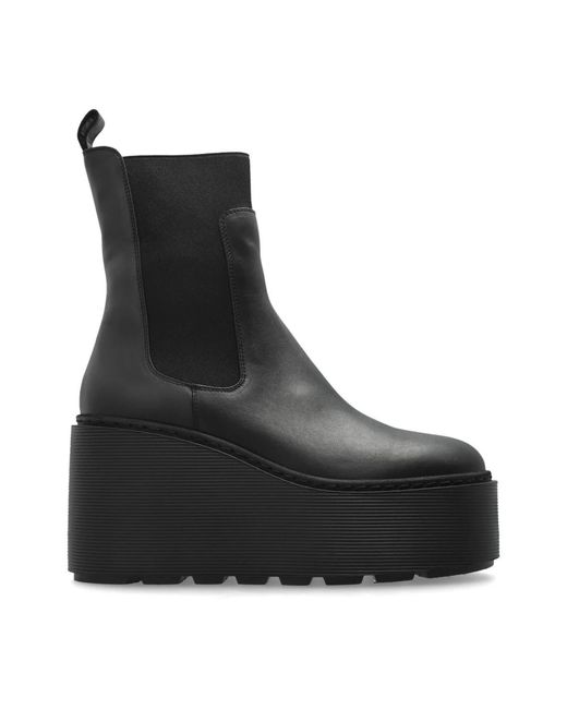 Wedges di Vic Matié in Black