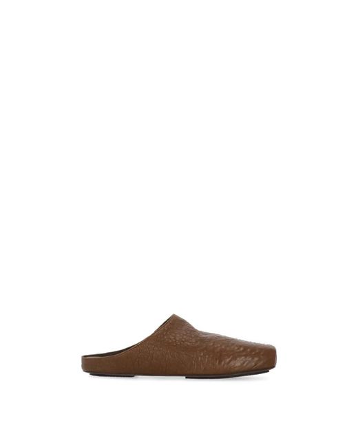 Mules di Uma Wang in Brown