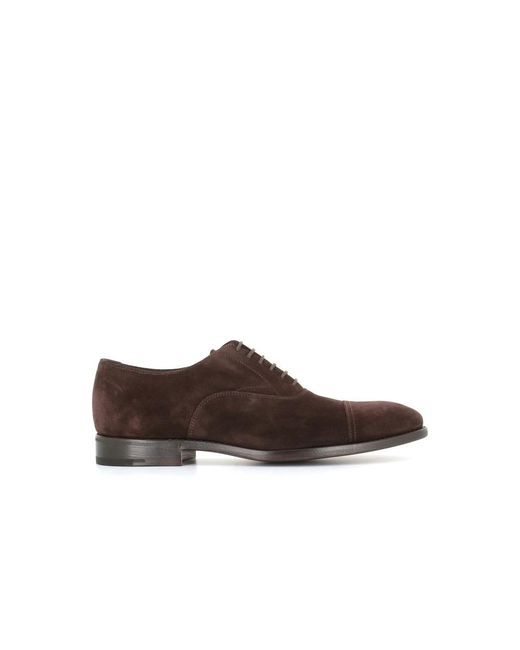 Henderson Brown Laced Shoes for men