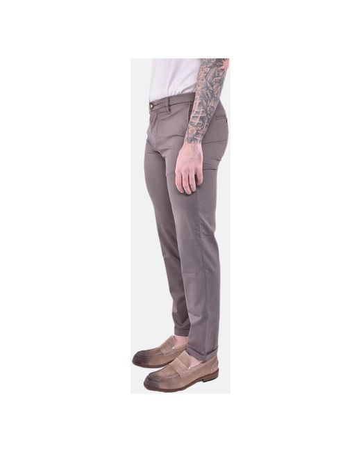 Chinos Re-hash de hombre de color Purple