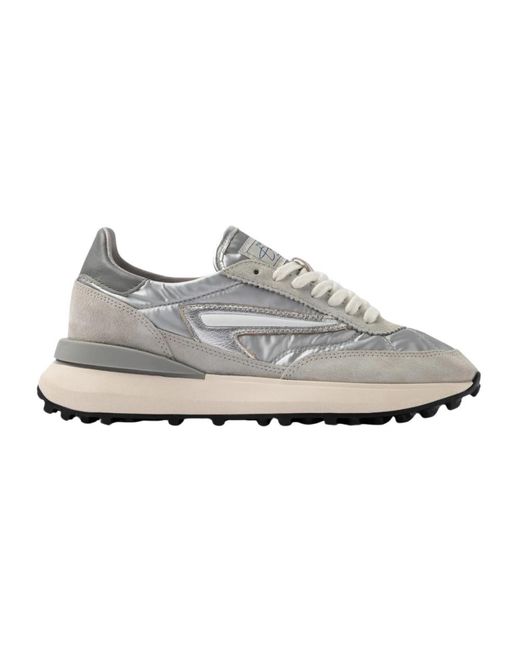 Sneakers di Date in Gray