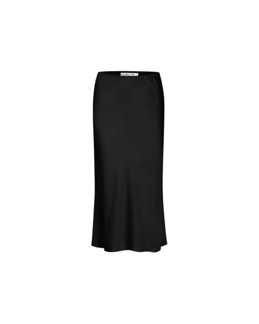 Midi Skirts Samsøe & Samsøe de color Black