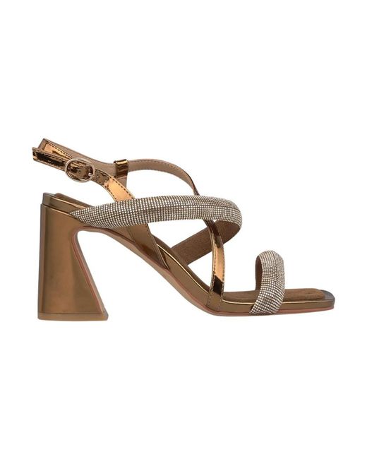 Alma En Pena. Metallic High Heel Sandals