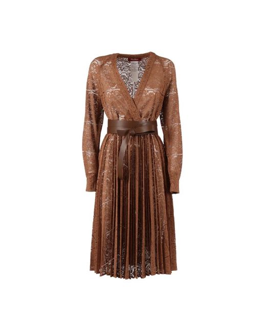 Max Mara Kleedjes ,Bruin ,Midi Jurken in het Brown