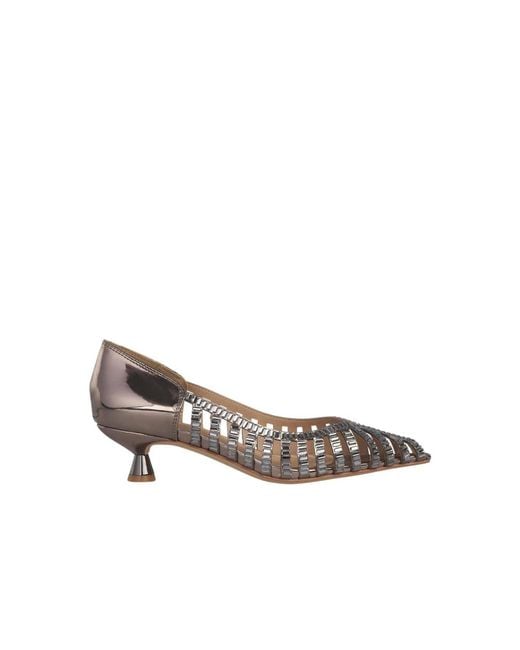 Alma En Pena. Gray Pumps