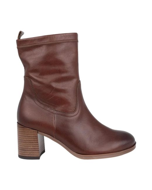 Heeled Boots di Gabor in Brown