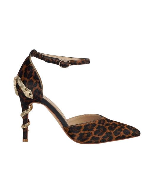 Alma En Pena. Brown Pumps
