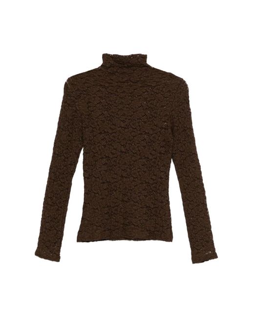 Seventy Turtlenecks in het Brown