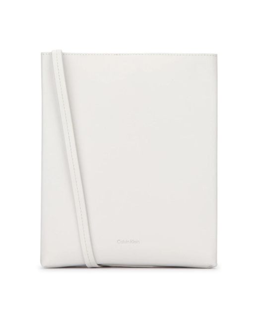 Cross Body Bags di Calvin Klein in White