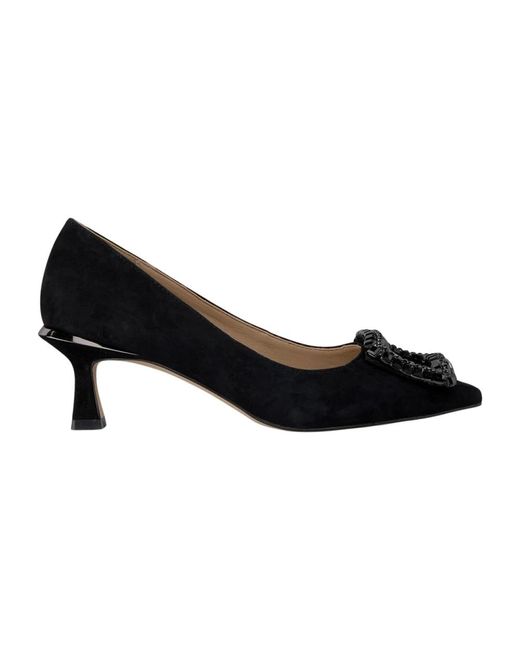 Alma En Pena. Black Pumps