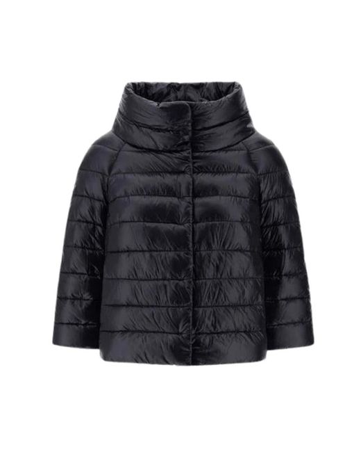 Herno Jassen ,Blauw ,Stijlvolle Jassen Collectie in het Black