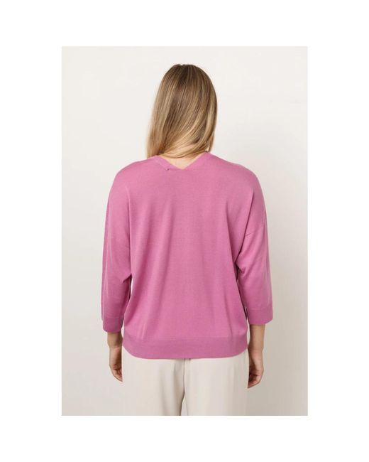 Peserico Pink V-ausschnitt t-shirt mit stein detail