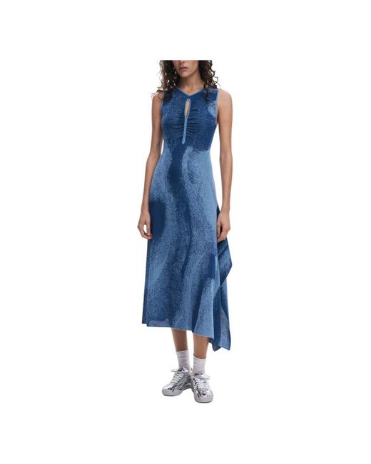Midi Dresses Desigual en coloris Blue