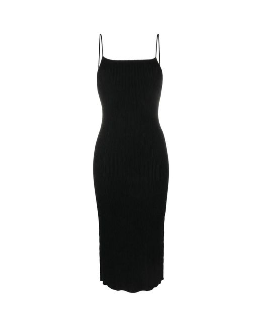 Aeron Black Geripptes Cami Midi Kleid