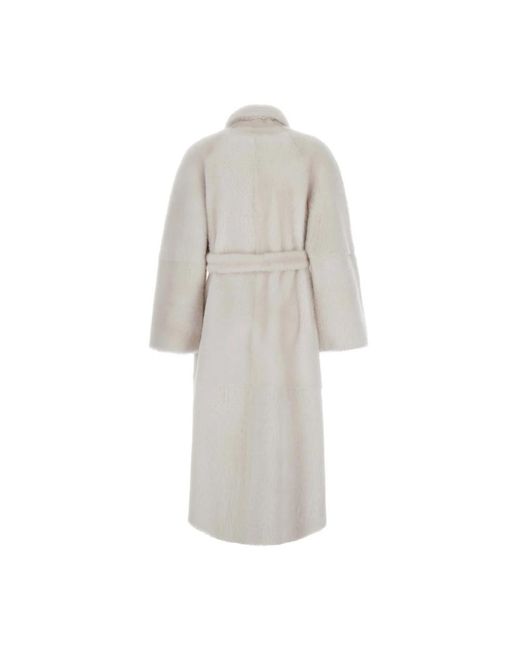 Belted Coats Suprema de color White