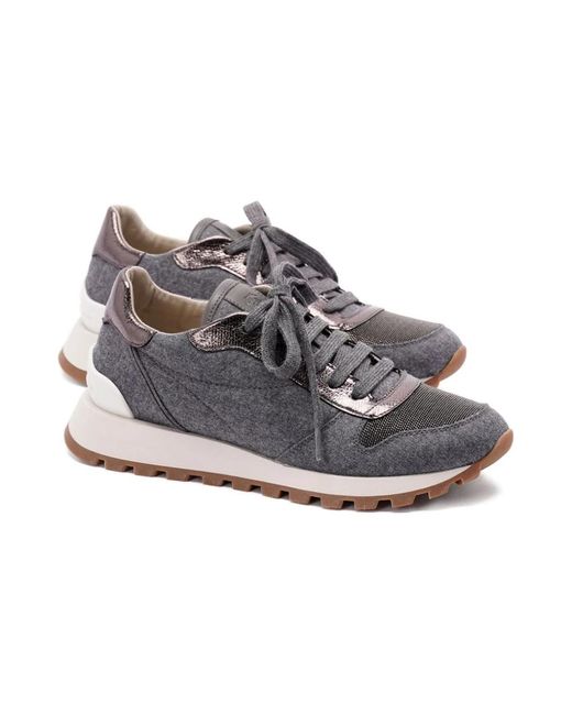 Brunello Cucinelli Grijze Platte Schoenen Met Vetersluiting in het Gray