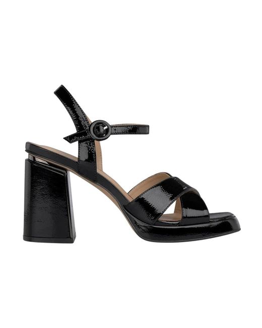 Alma En Pena. Black High Heel Sandals