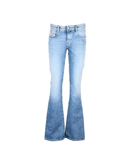 Flared Jeans DIESEL de color Blue