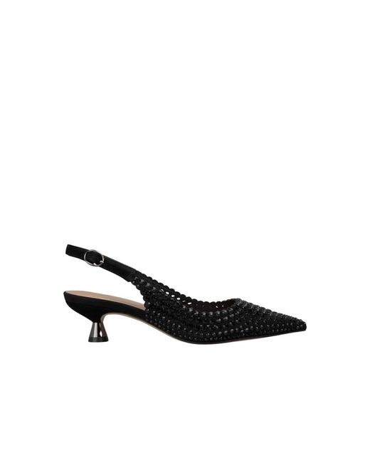 Alma En Pena. Black Pumps