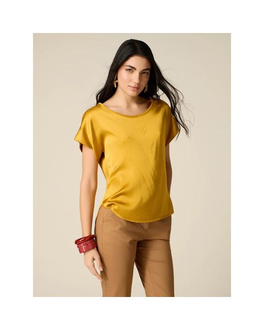 Blouses Oltre de color Yellow